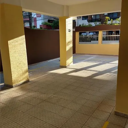 Apto Canto Do Forte - Praia Grande - Local Privilegiado - 100 Metros Da Praia - Internet Inclusa Exterior photo