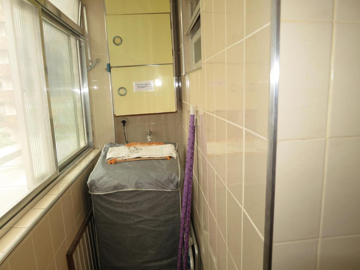 Apto Canto Do - Grande - Local Privilegiado - 100 Metros Da - Internet Inclusa *